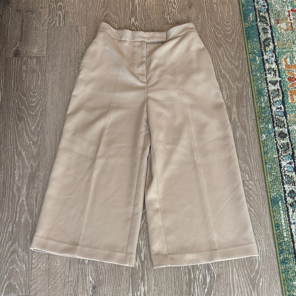 Zara Beige Wide-Leg Cropped Trousers